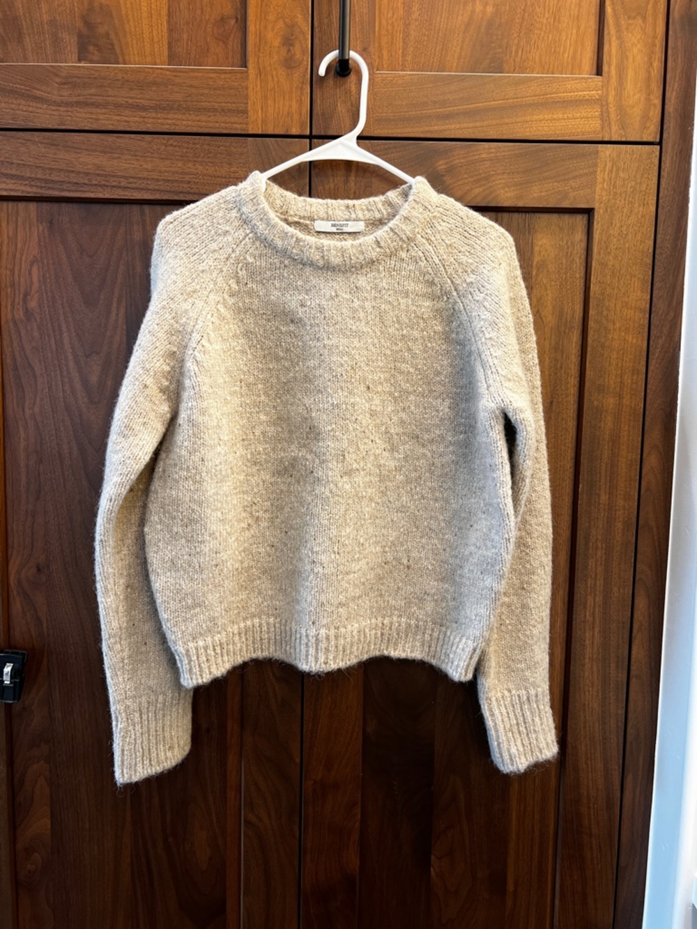 Benefit Neutral Cream Crewneck Sweater - Women size s/m